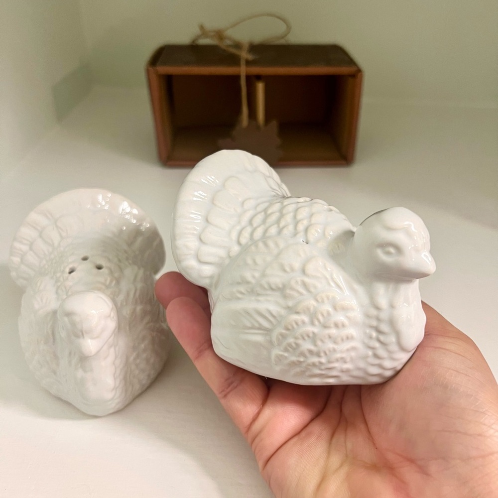 White Turkey Salt and Pepper Shakers